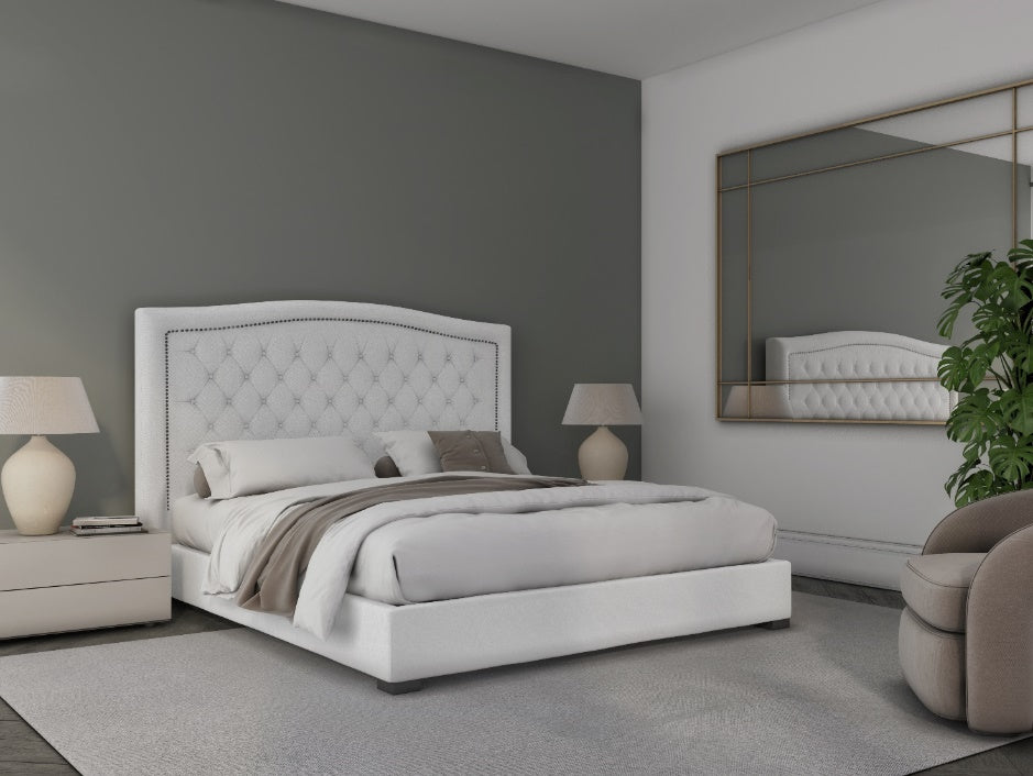 ODESSA CURVED TUFTED WITH NAILS